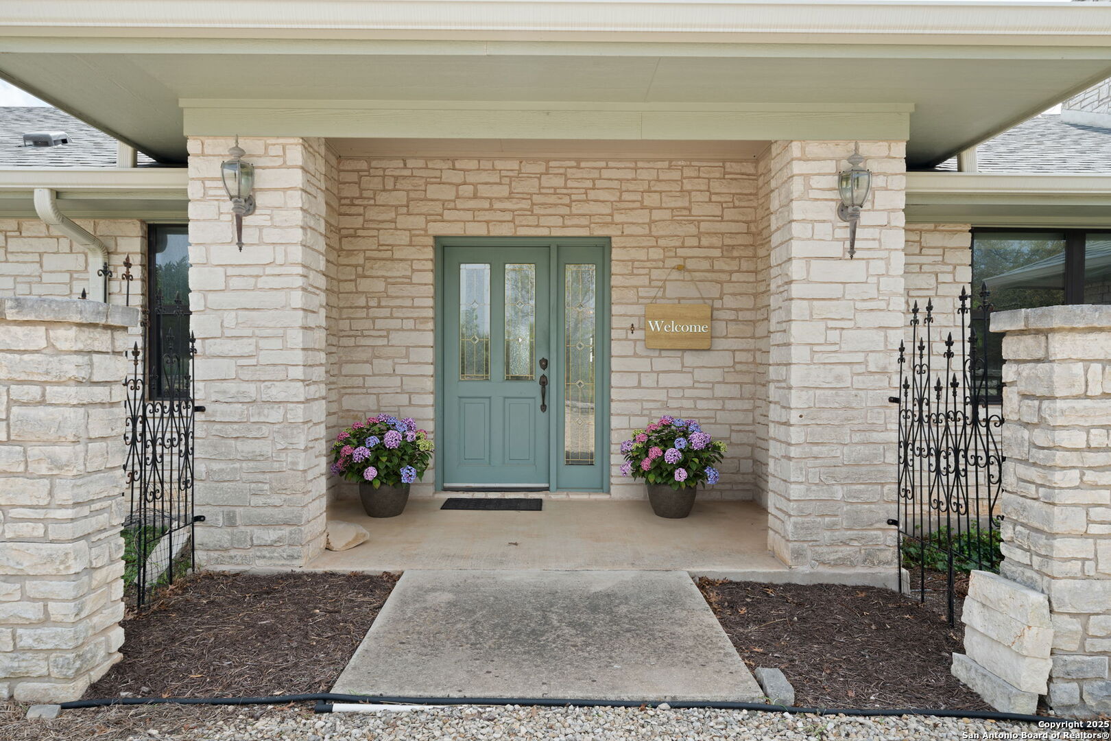 365 Estates Dr