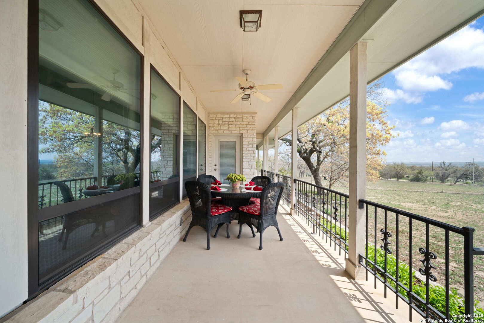 365 Estates Dr