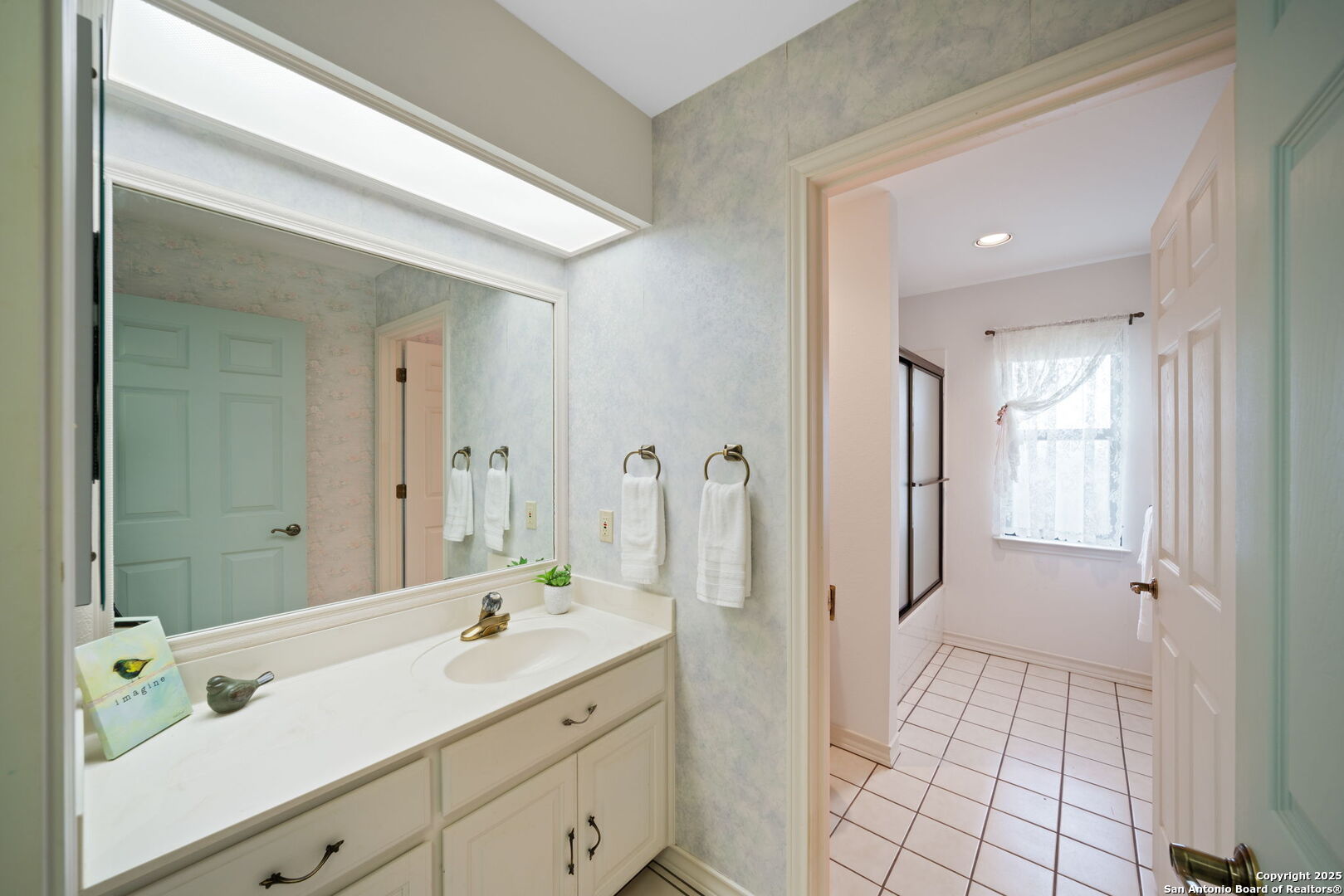 365 Estates Dr