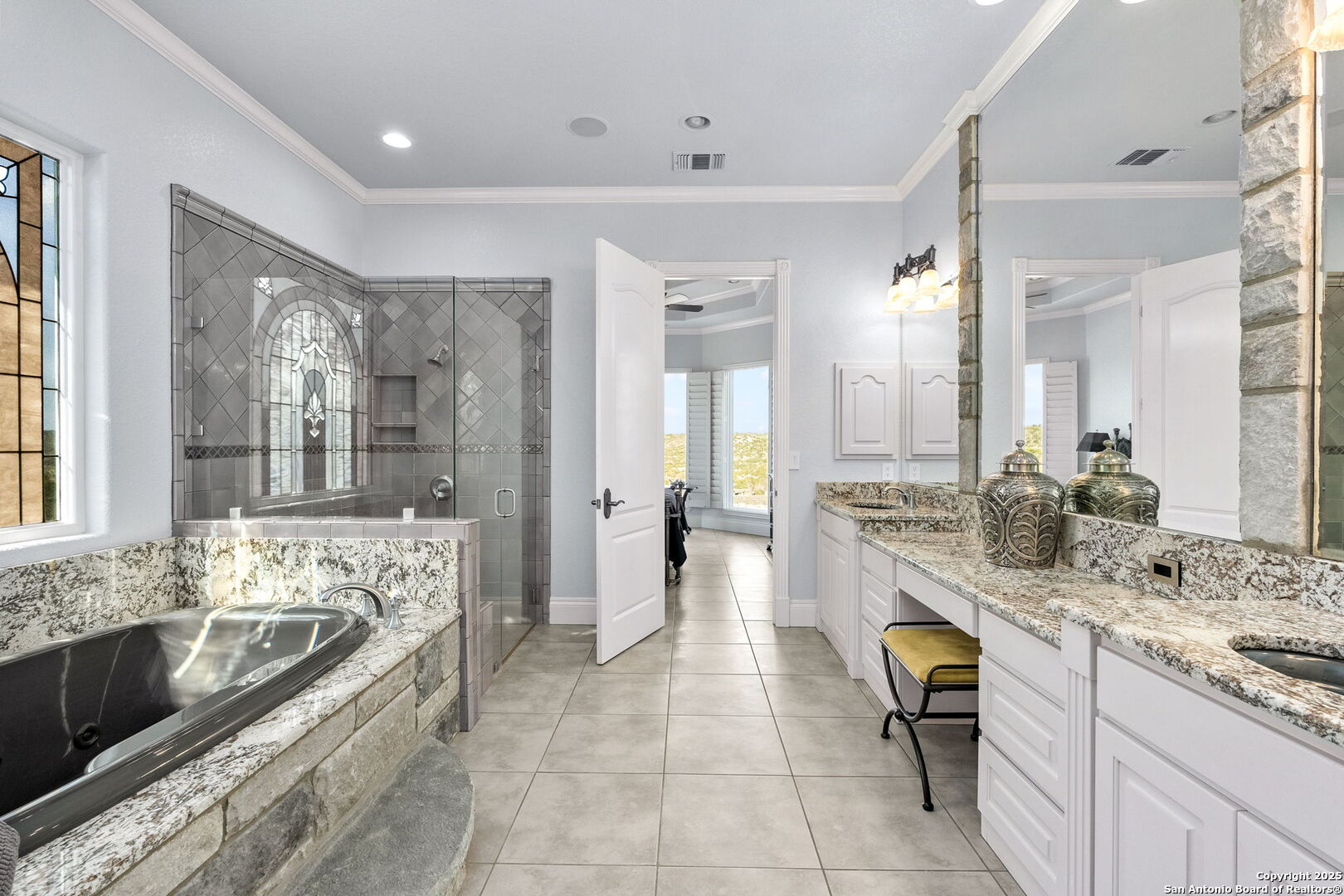 155 Camino Del Reserve