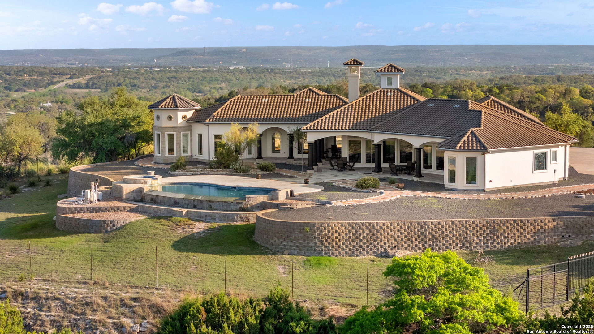 155 Camino Del Reserve