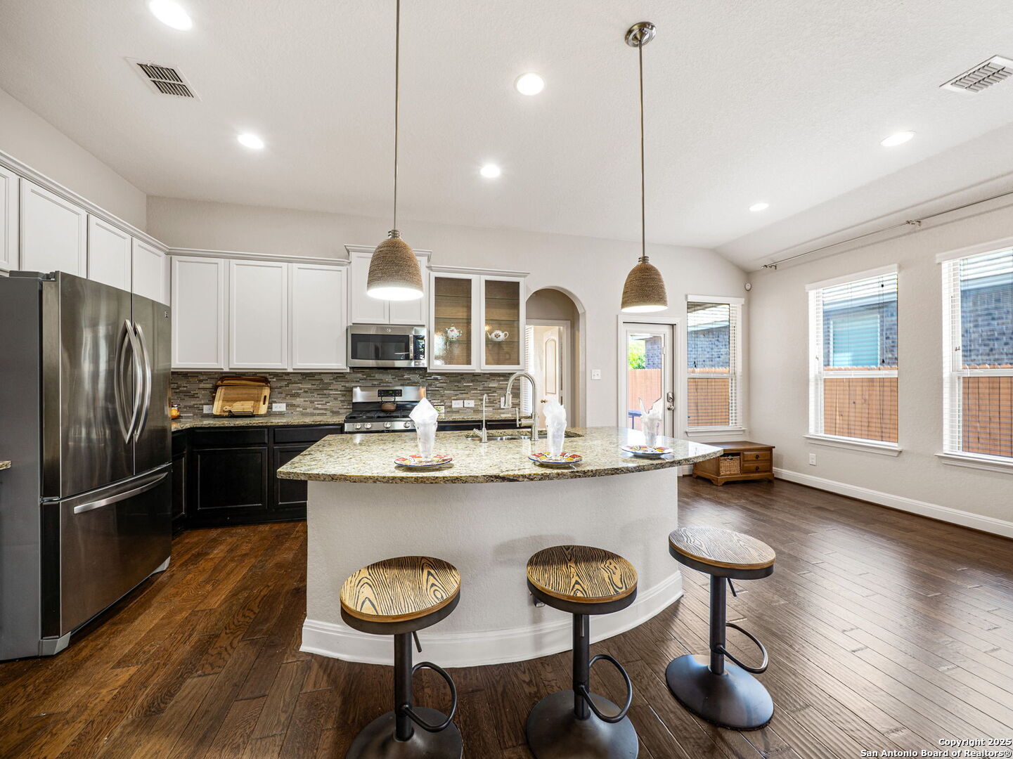 8203 Gentry Creek