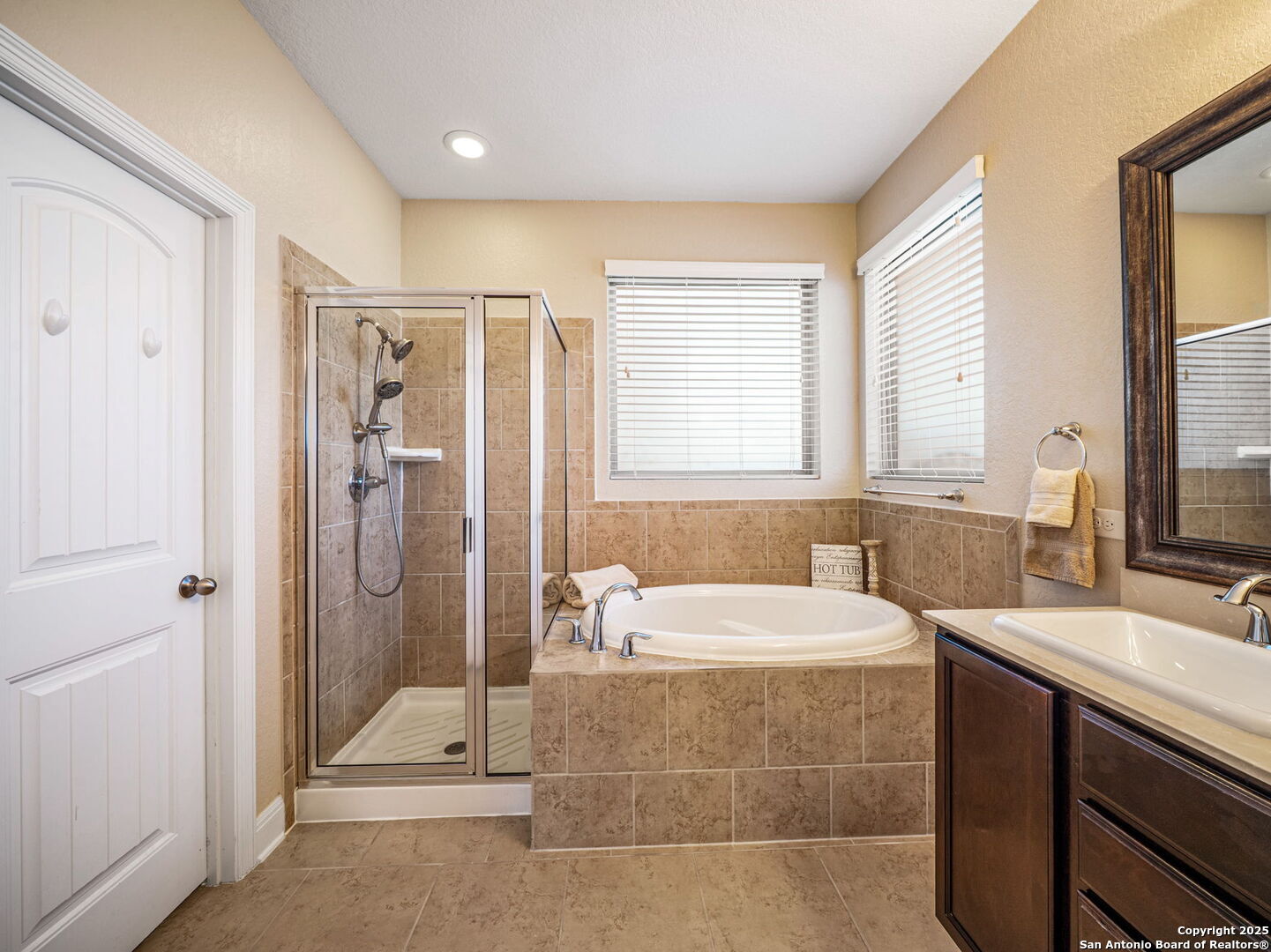 8203 Gentry Creek