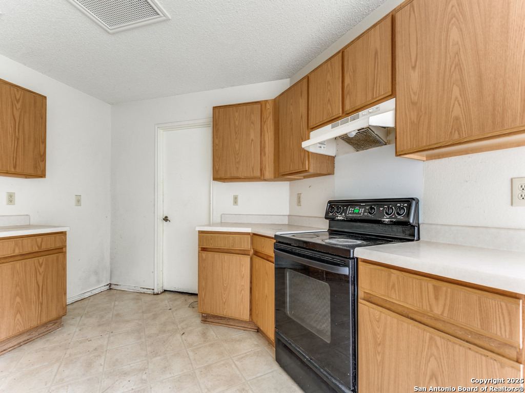 4955 Brianna Pl