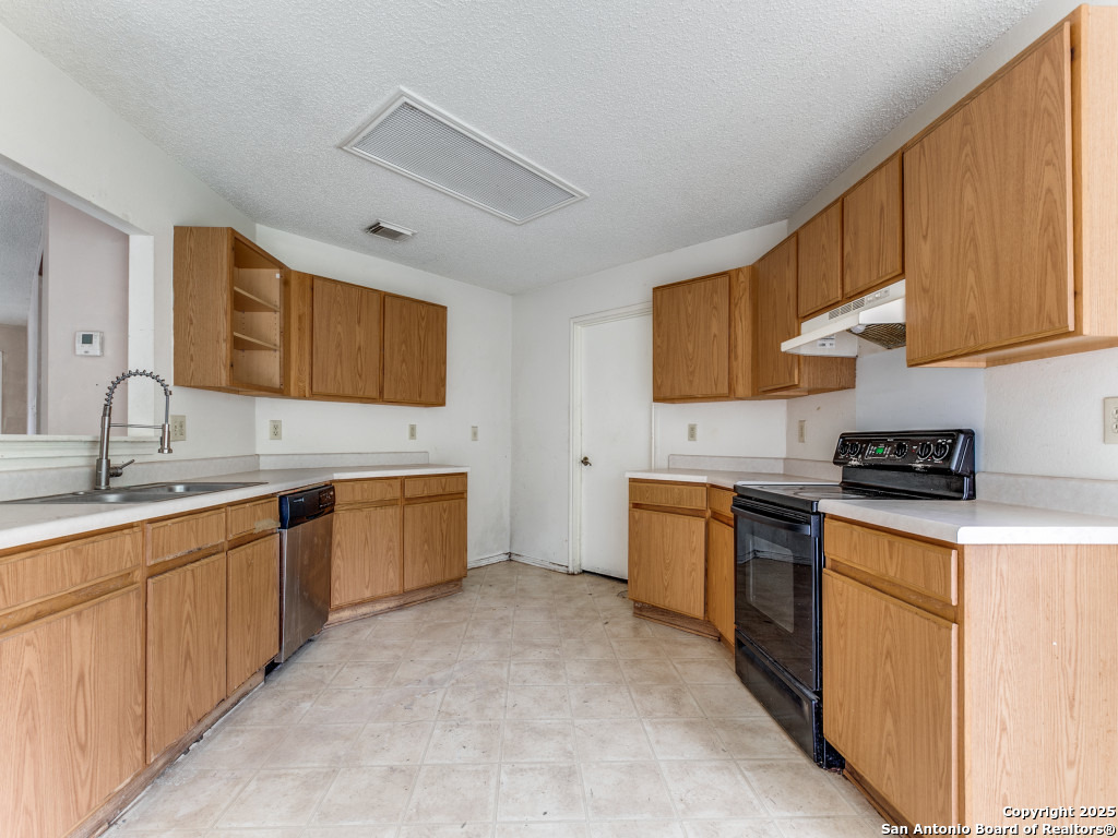 4955 Brianna Pl