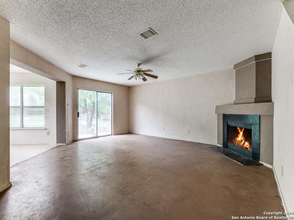 4955 Brianna Pl