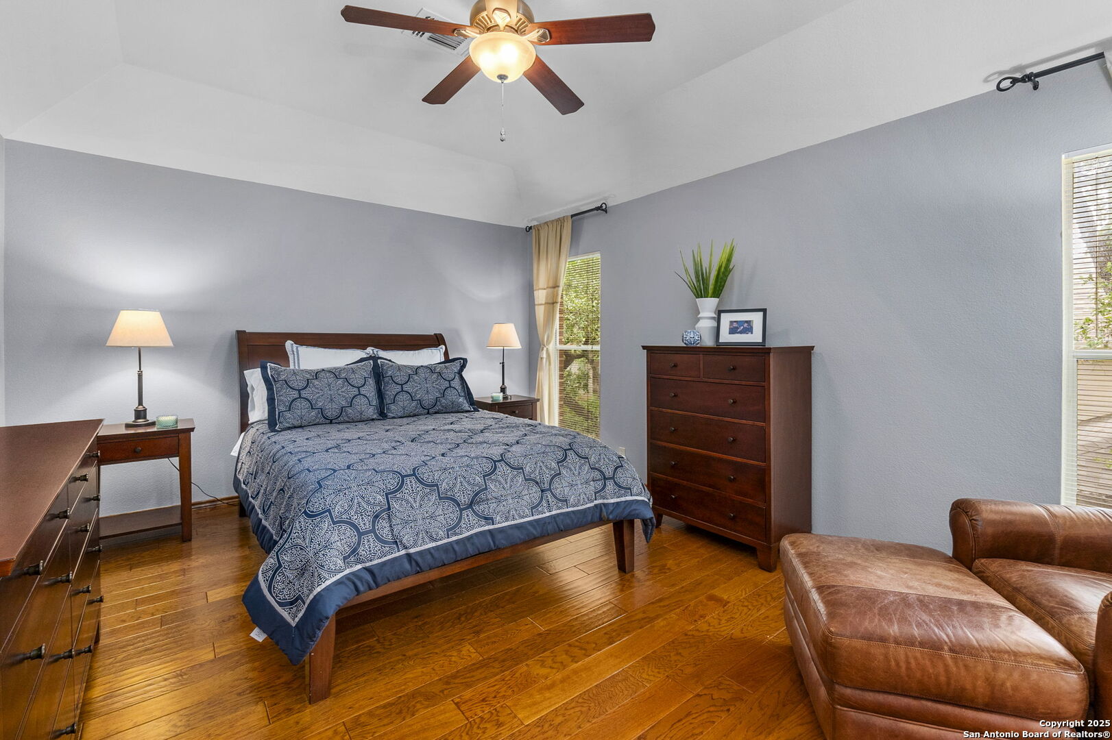 15710 Dawn Crest