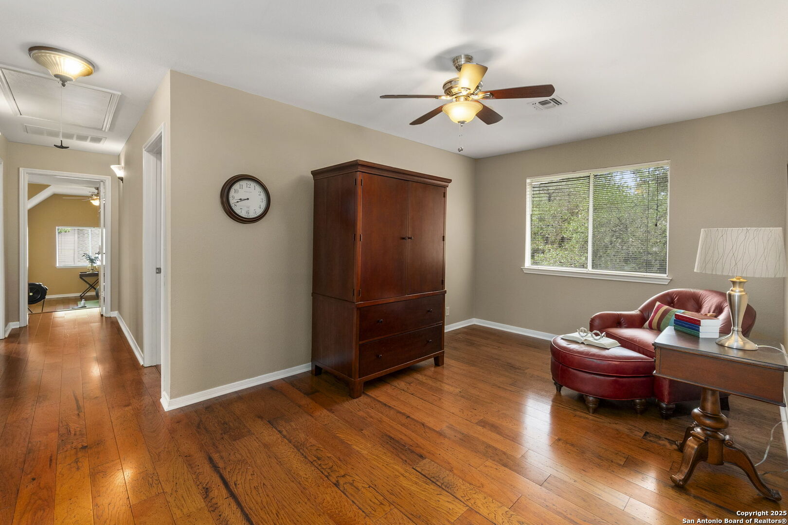 15710 Dawn Crest