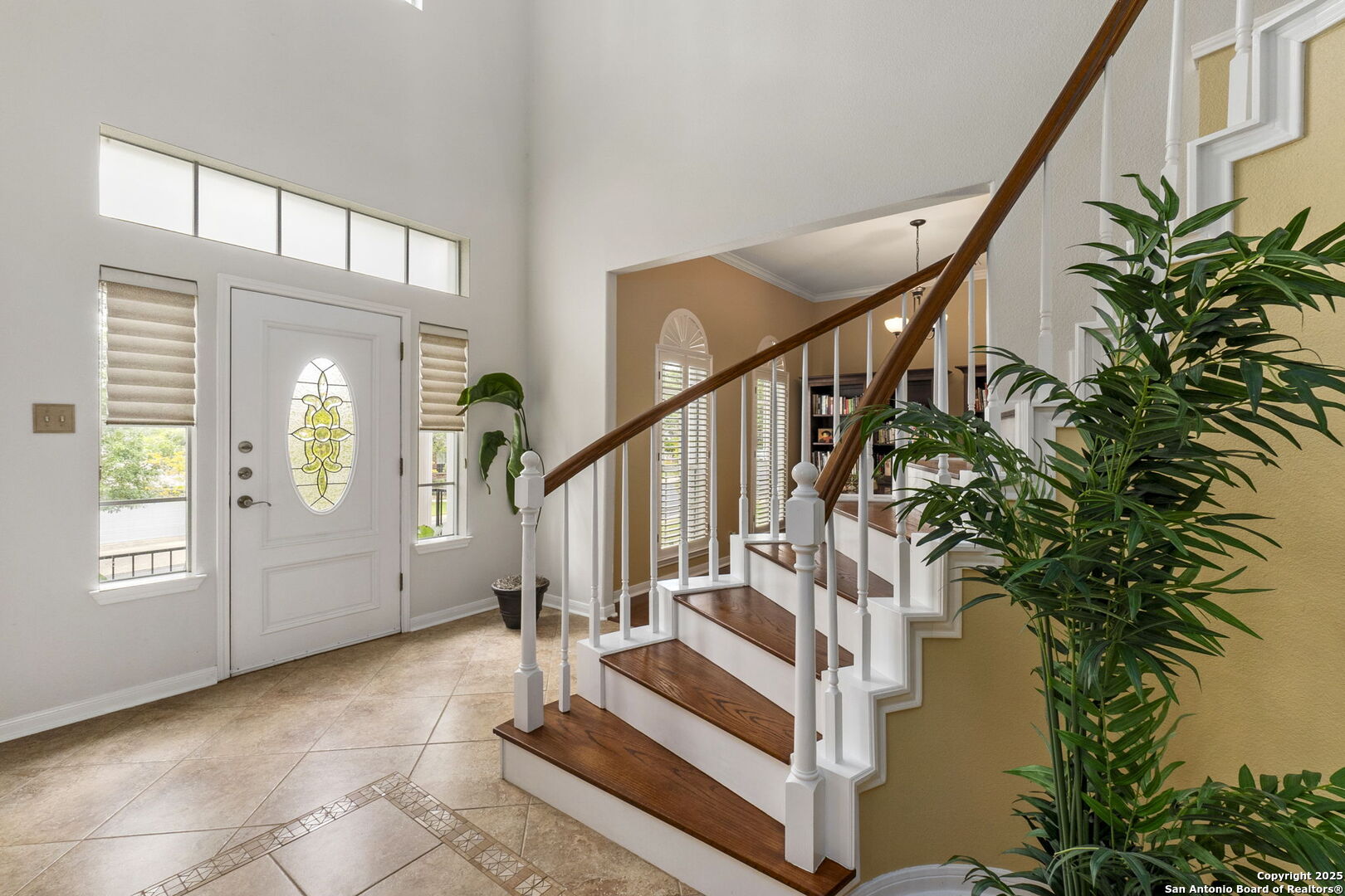 15710 Dawn Crest