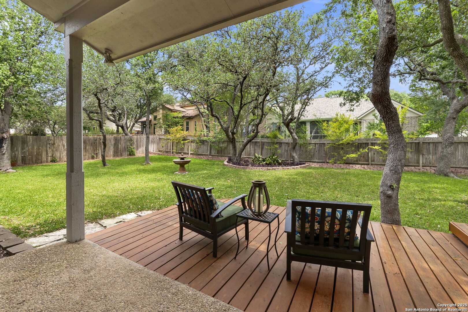 15710 Dawn Crest