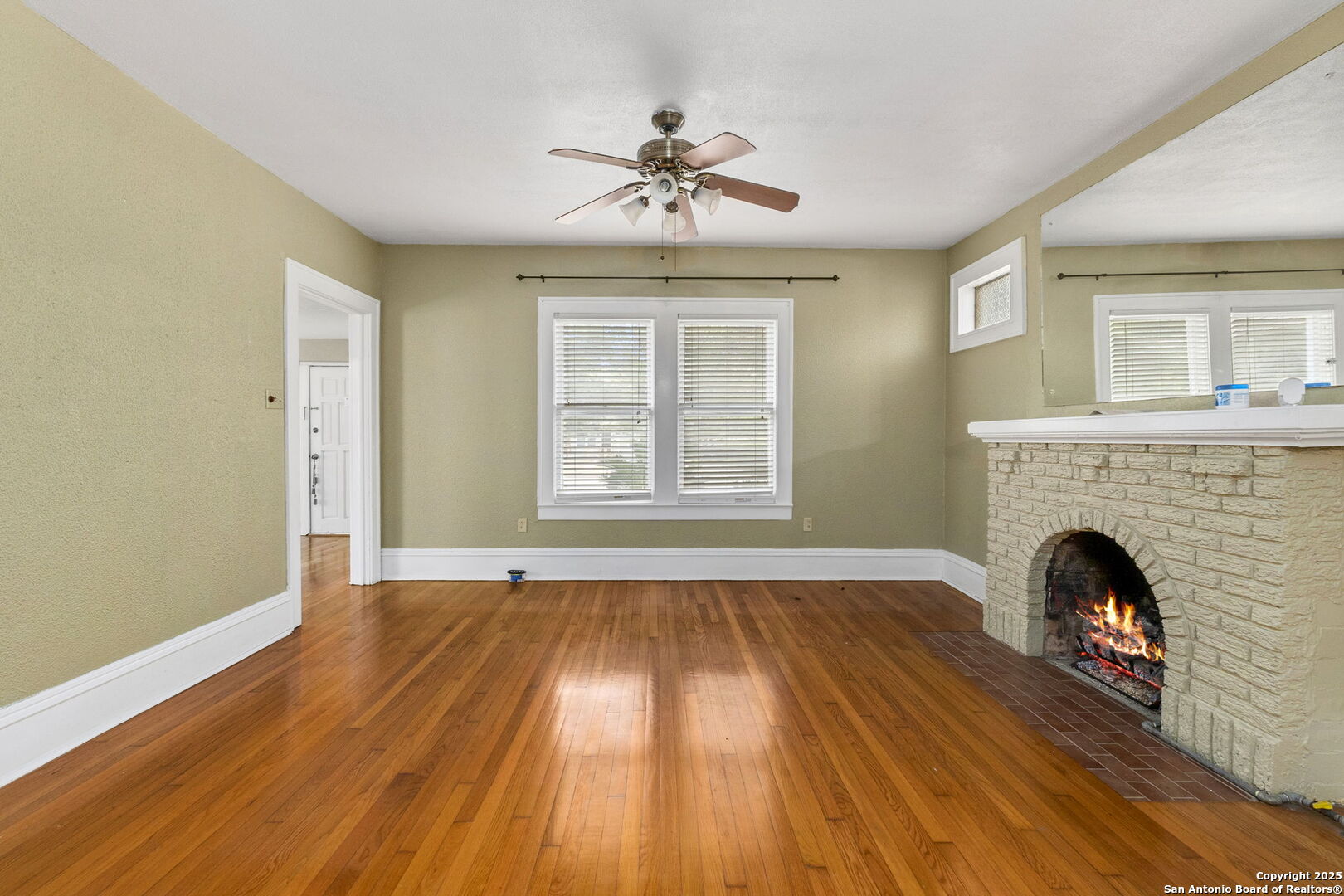 1141 E Highland Blvd