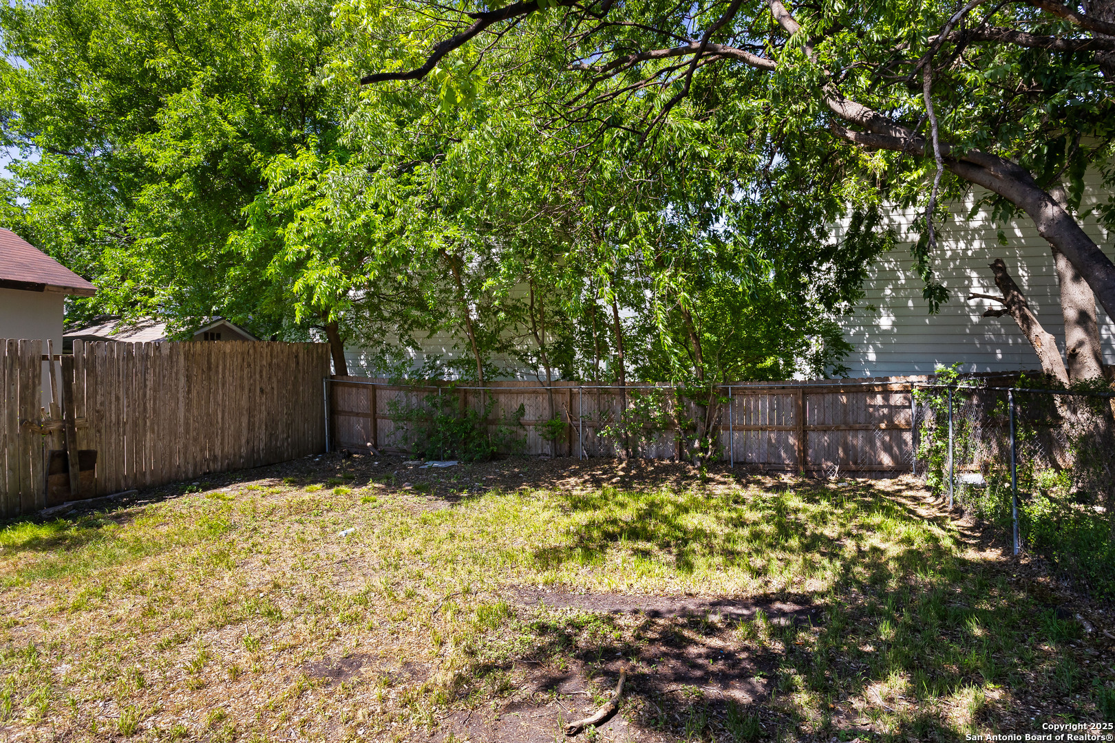 1007 Pine