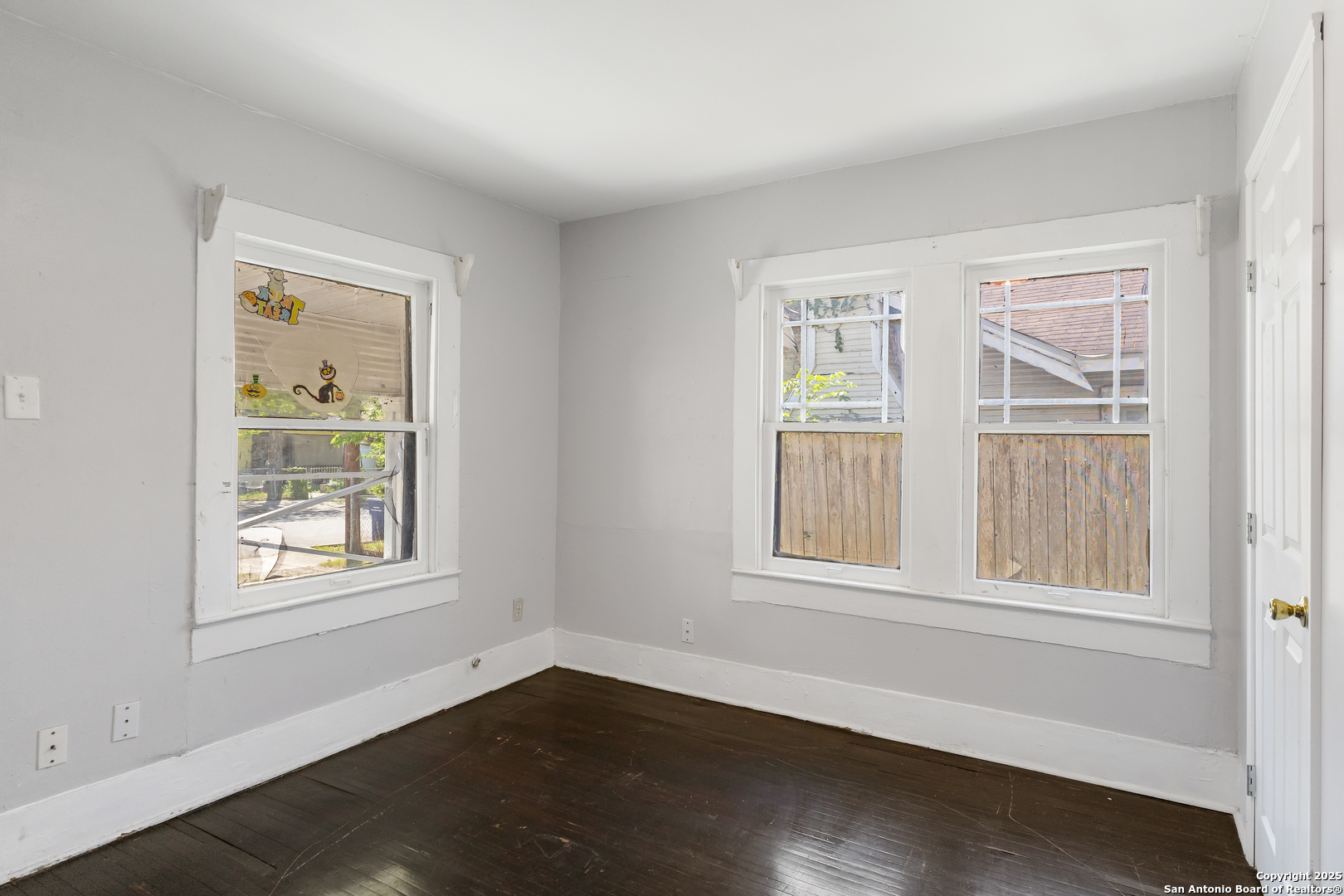 1007 Pine