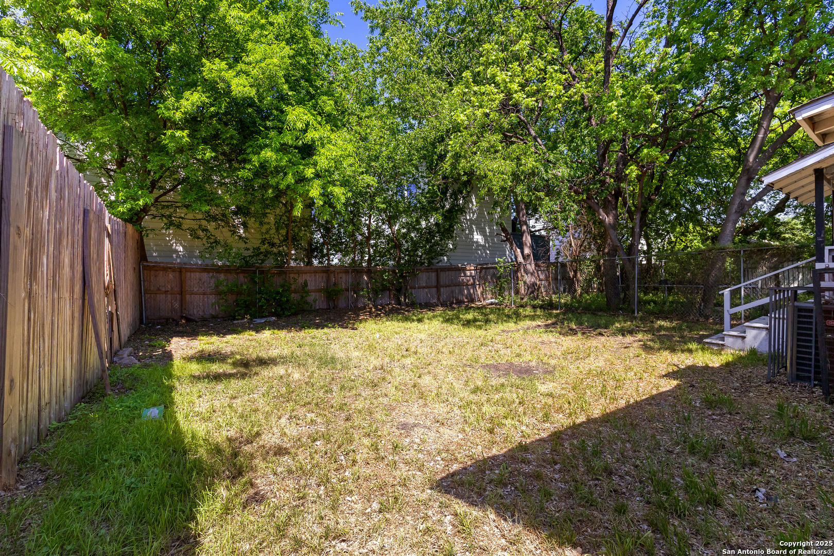 1007 Pine