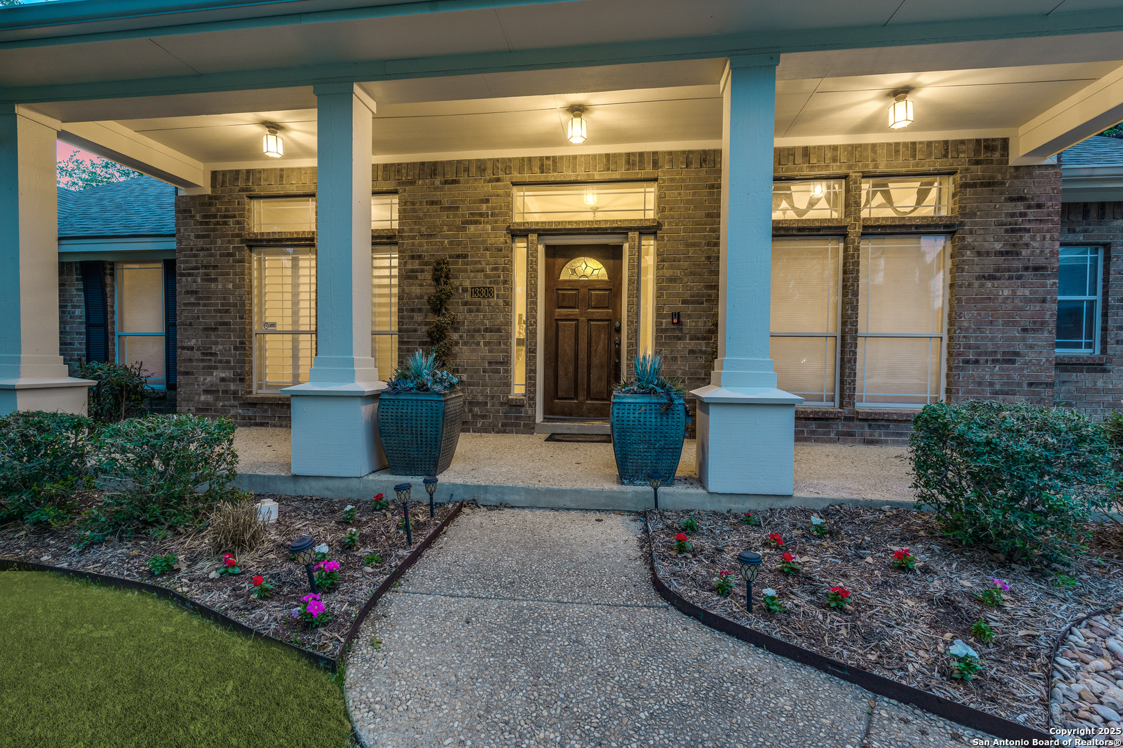 13303 Heights Park