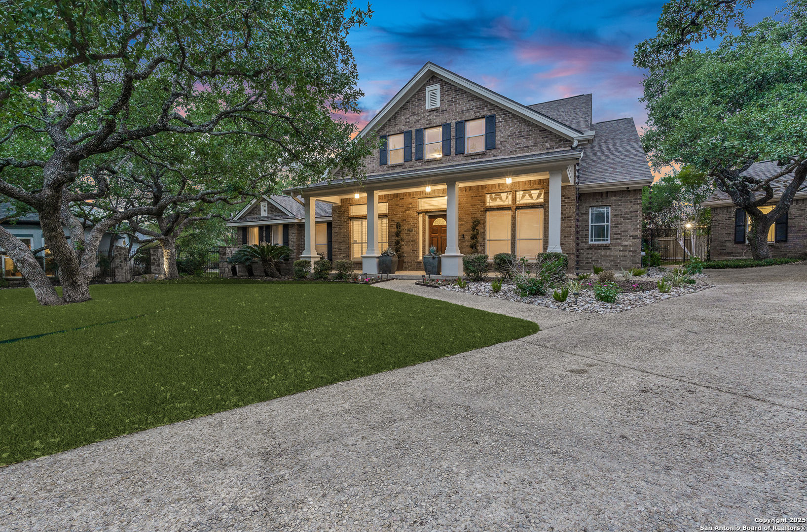 13303 Heights Park