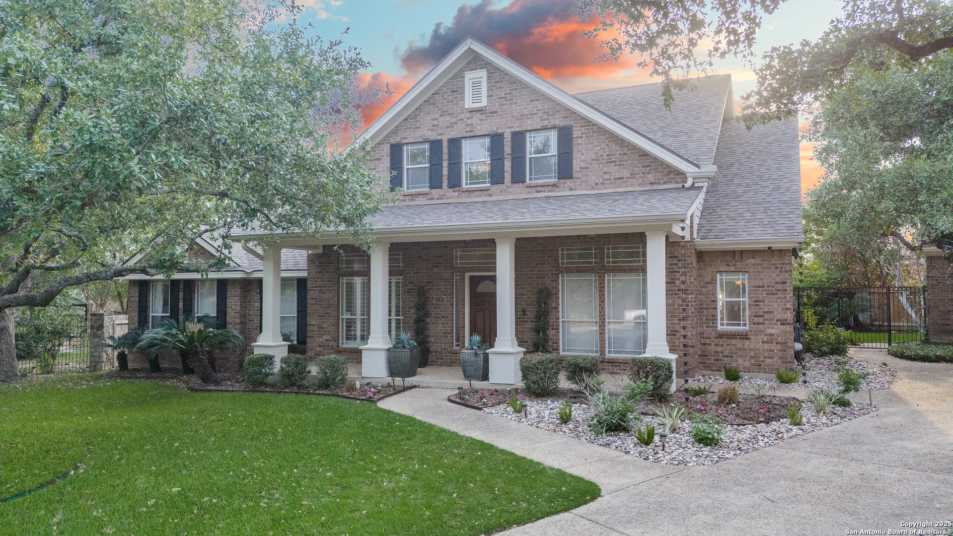 13303 Heights Park