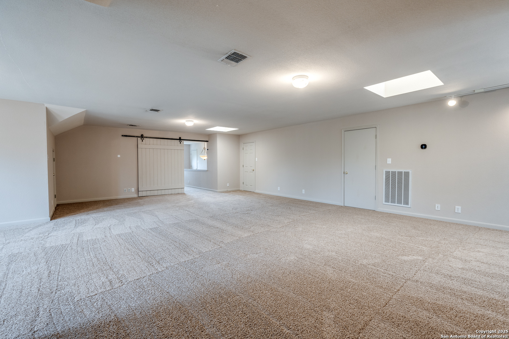13303 Heights Park