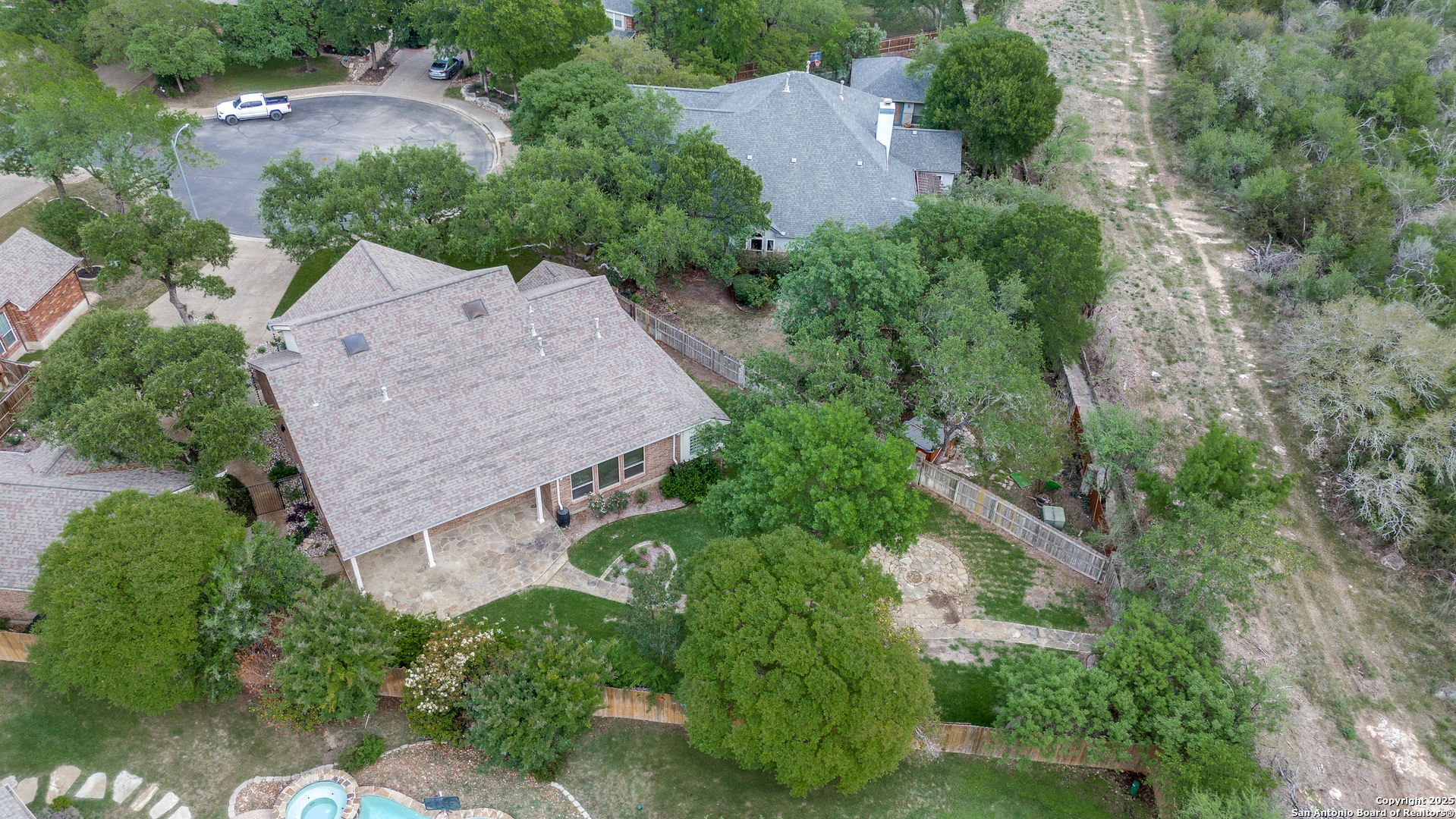 13303 Heights Park