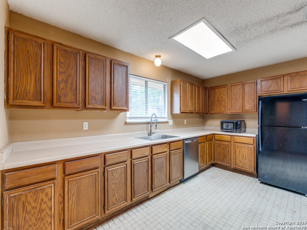 8434 Timber Loche