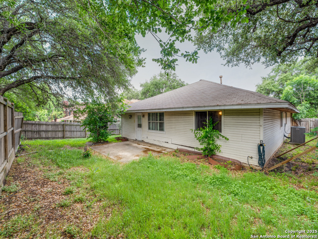 8434 Timber Loche