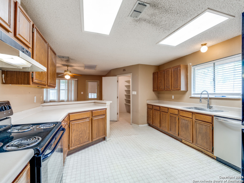 8434 Timber Loche