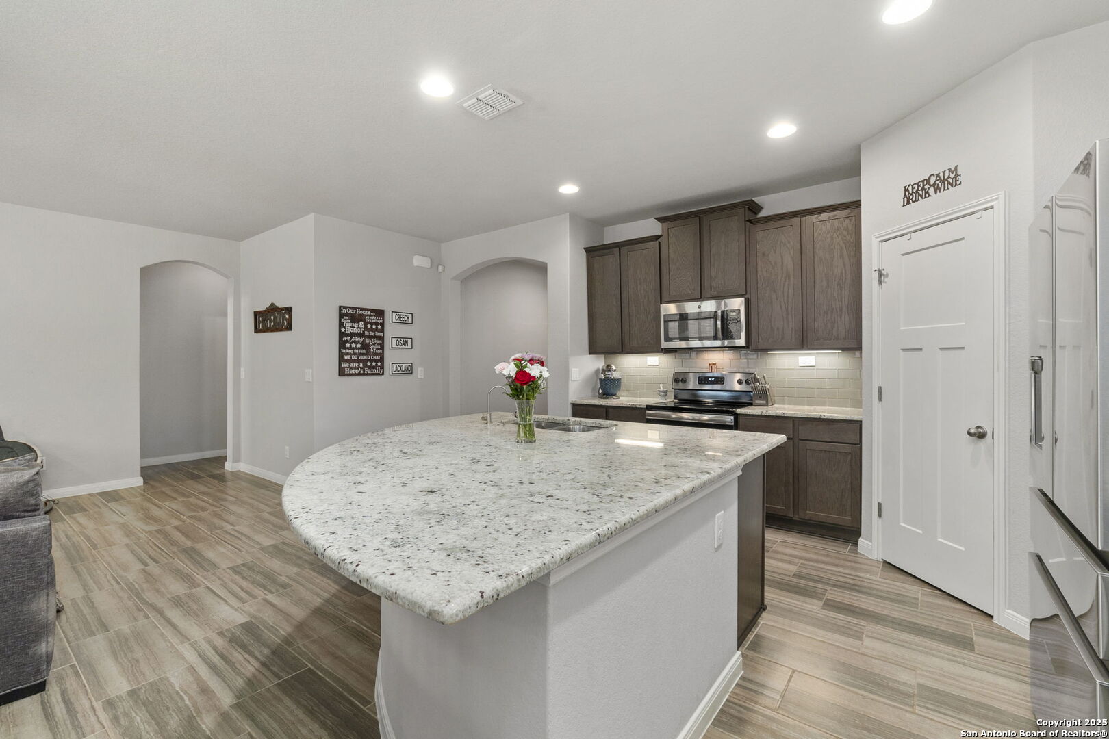 7914 Blackhawk Pass