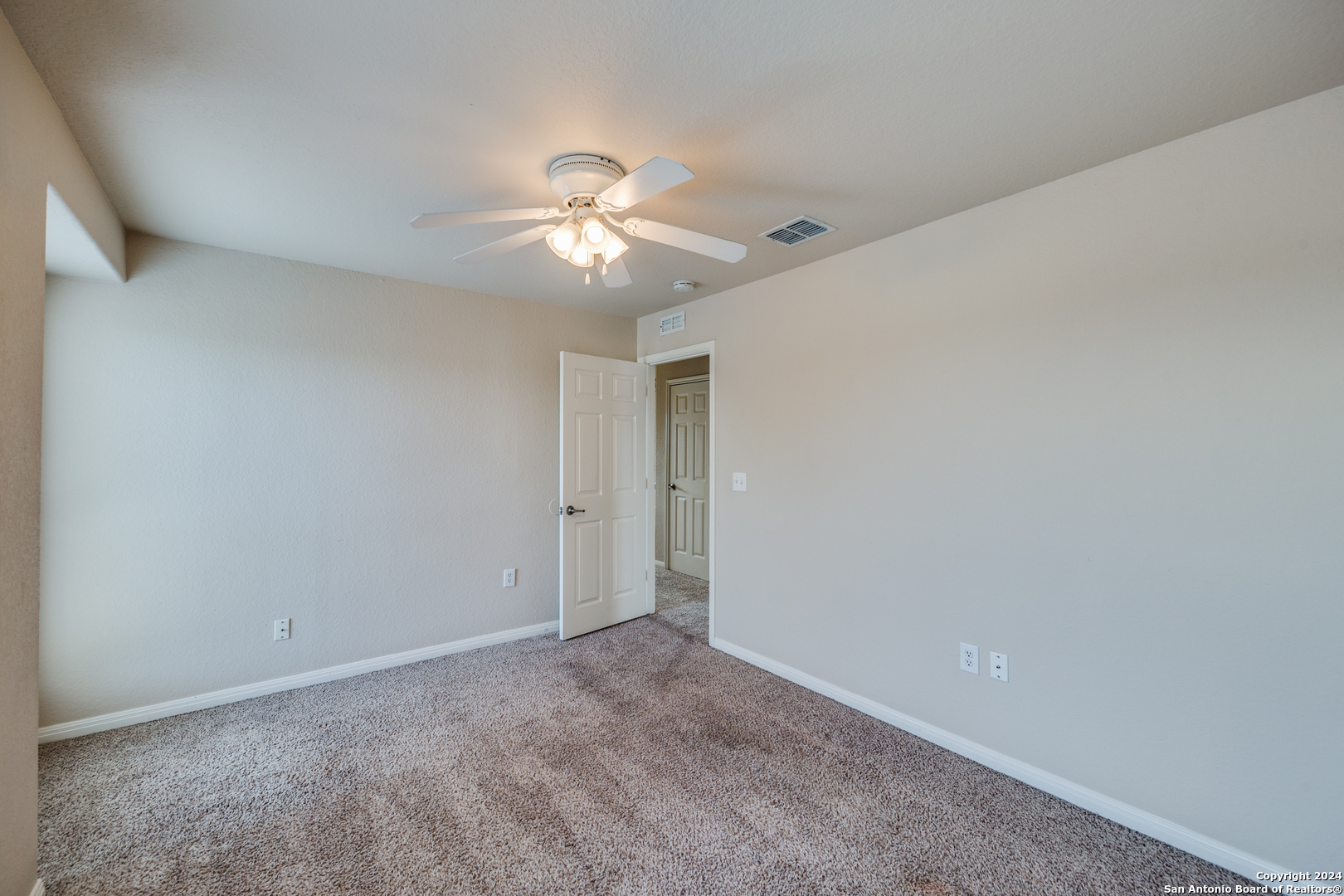 10603 CATFISH LN
