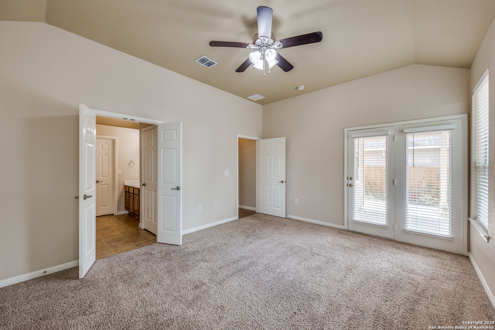 10603 CATFISH LN