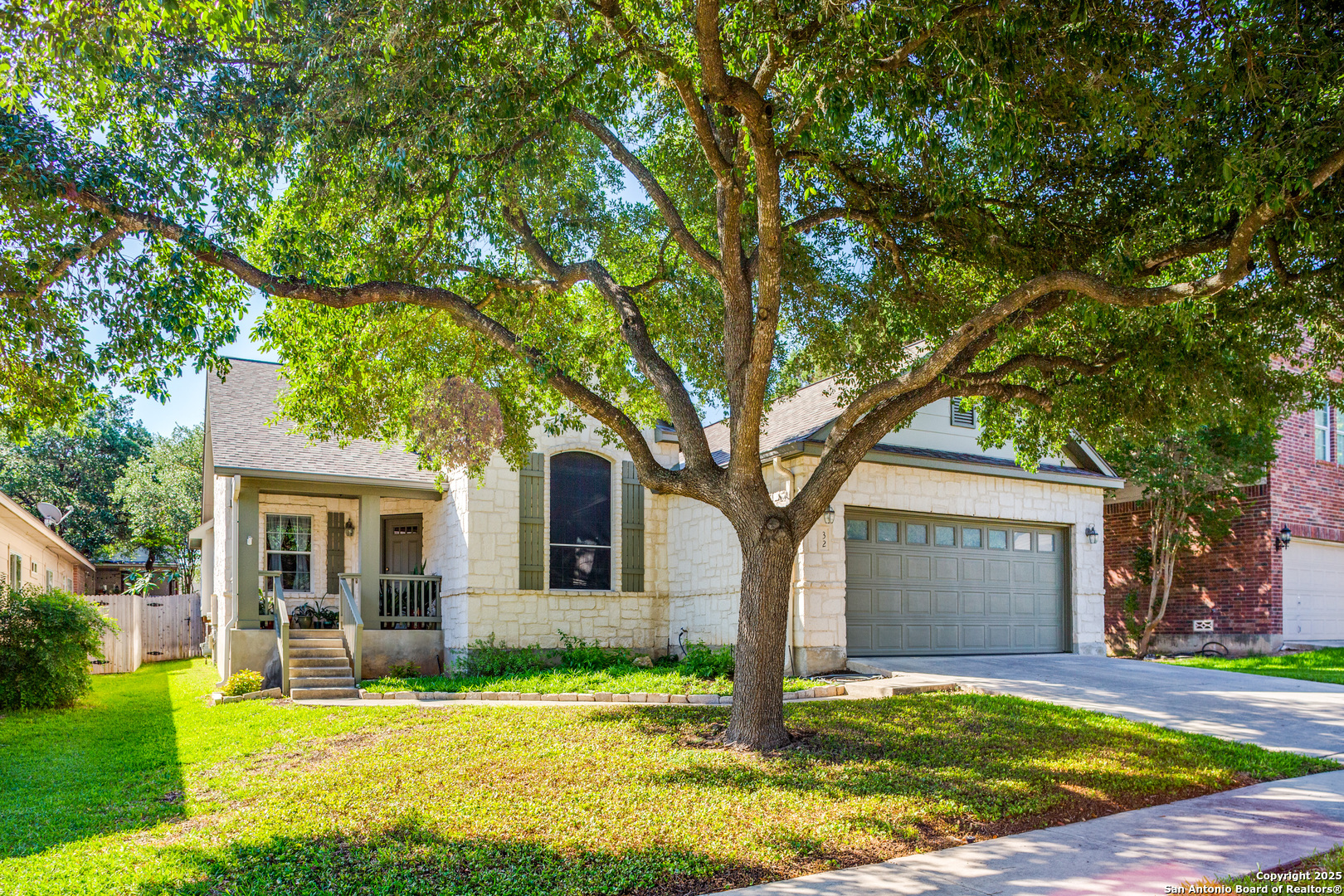 32 Branwood