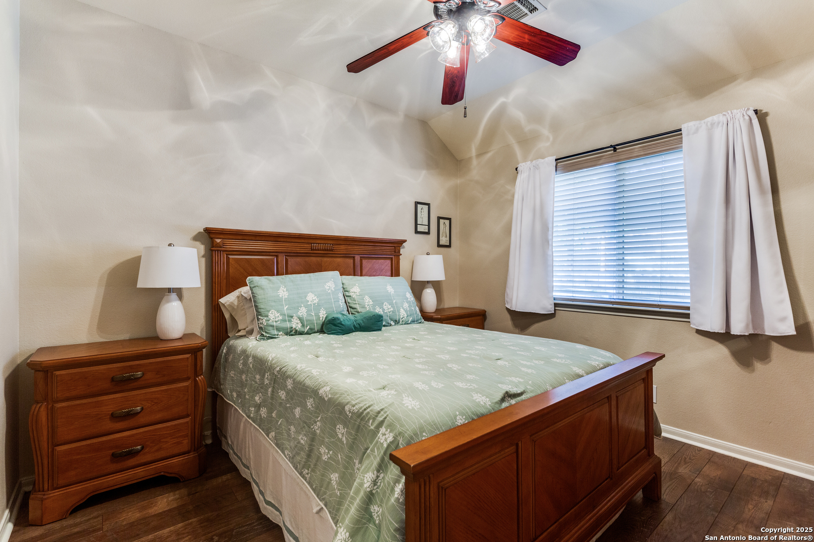 32 Branwood