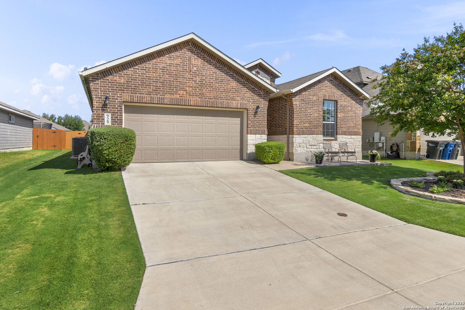 929 Cypress Mill
