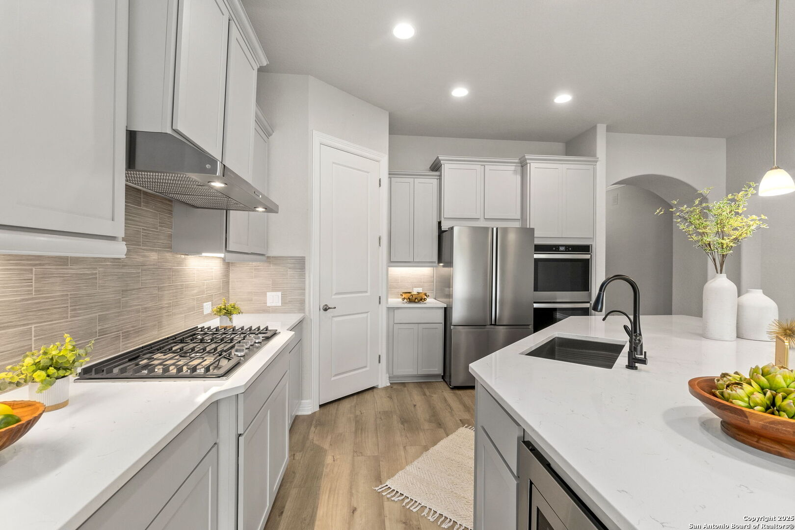 28319 Frank Terrace