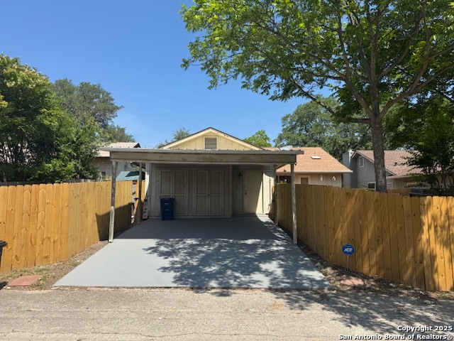 12138 W Lemon Blossom