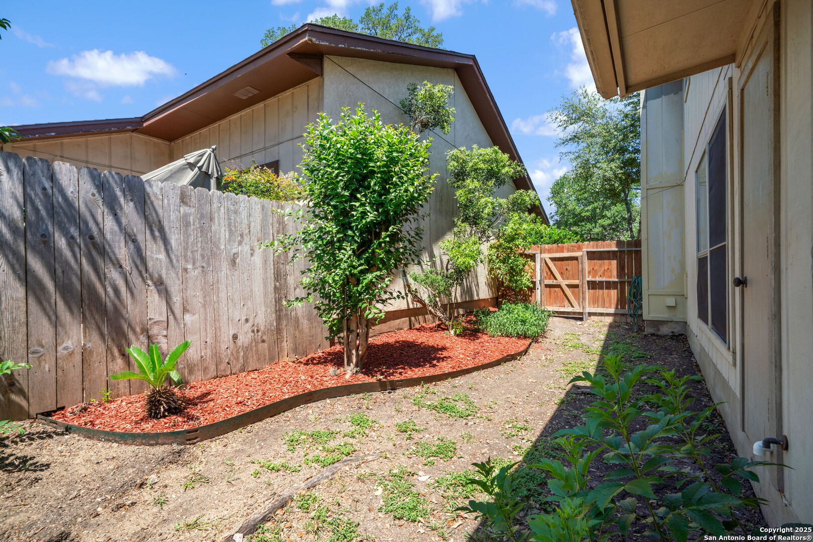 12138 W Lemon Blossom