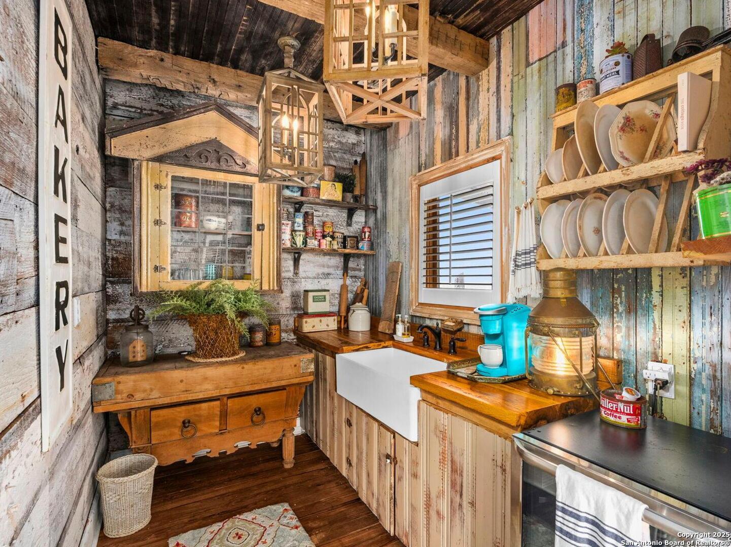 620 Egery Island Rd.