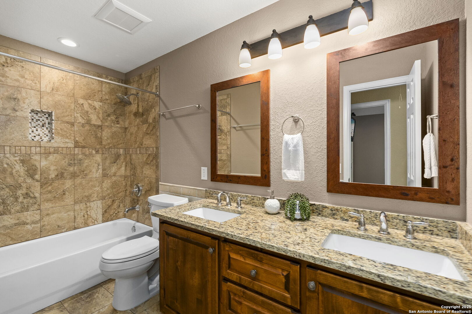 4707 River Rock