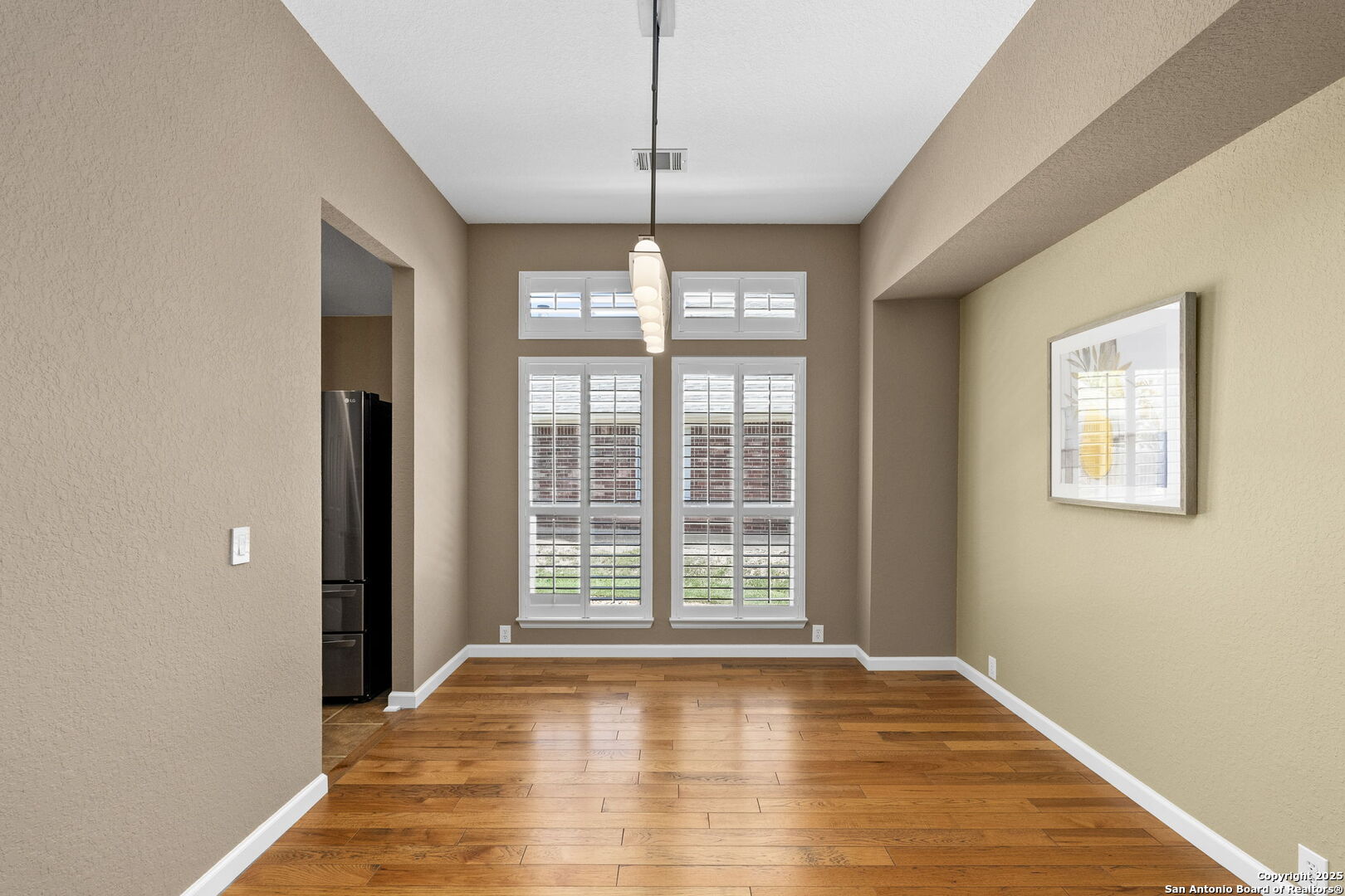 4707 River Rock