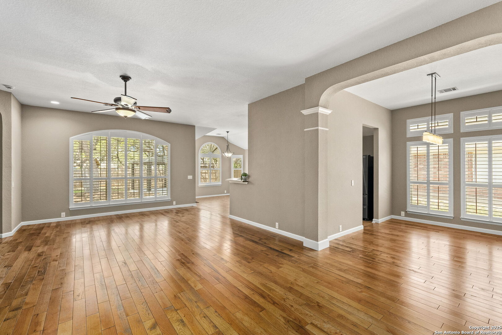4707 River Rock