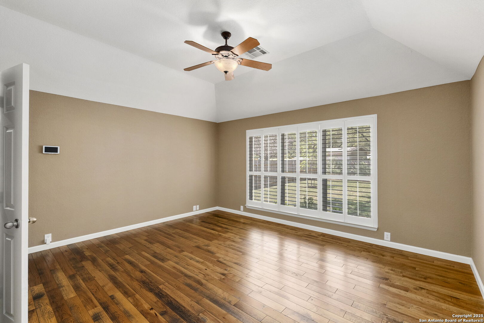 4707 River Rock