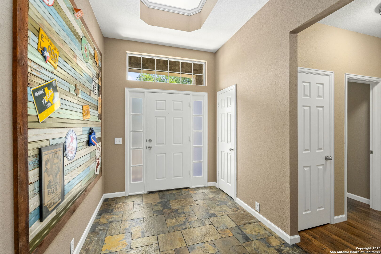 4707 River Rock