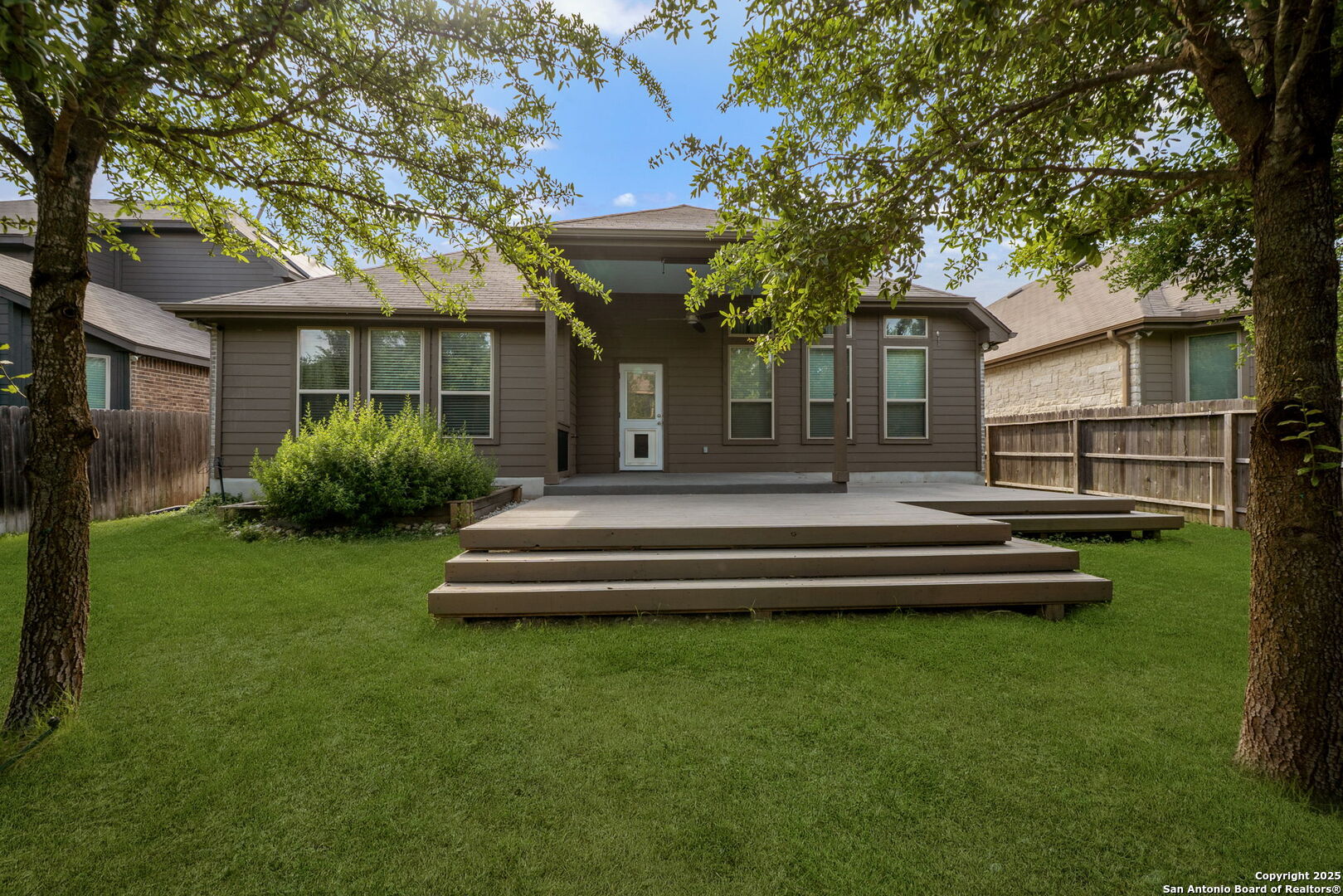 5847 Sweetwater