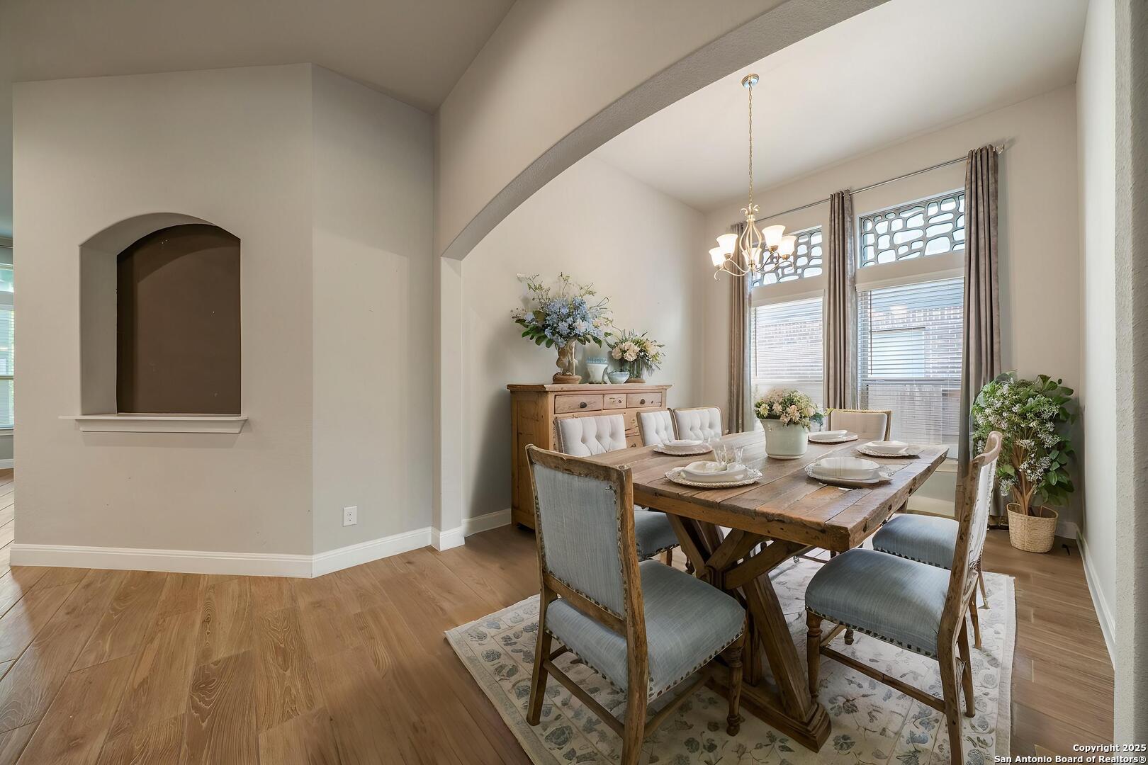 5847 Sweetwater