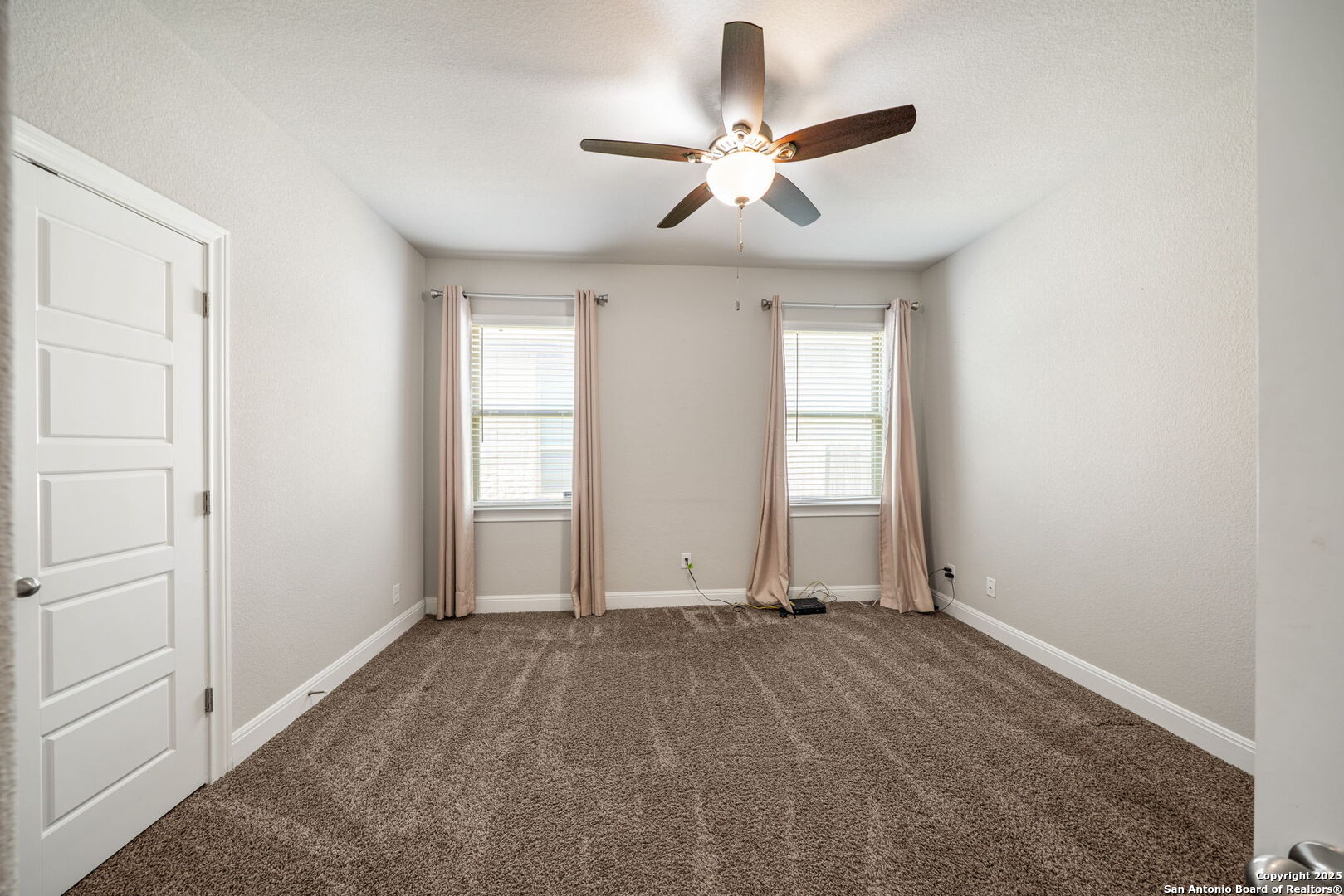 5847 Sweetwater