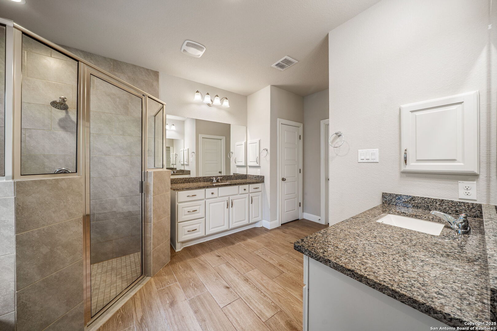 5847 Sweetwater