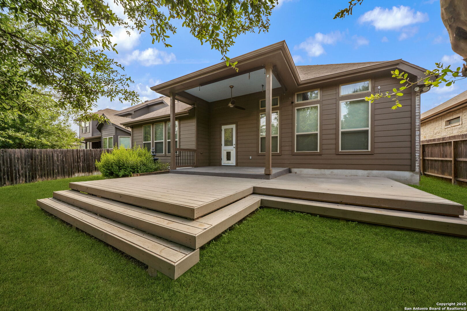 5847 Sweetwater