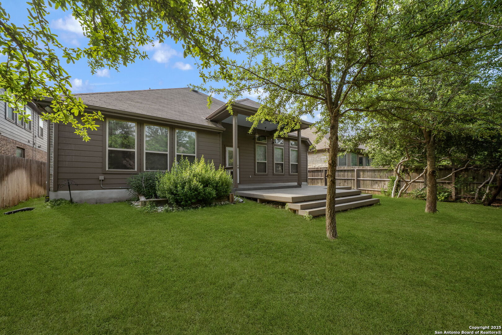 5847 Sweetwater
