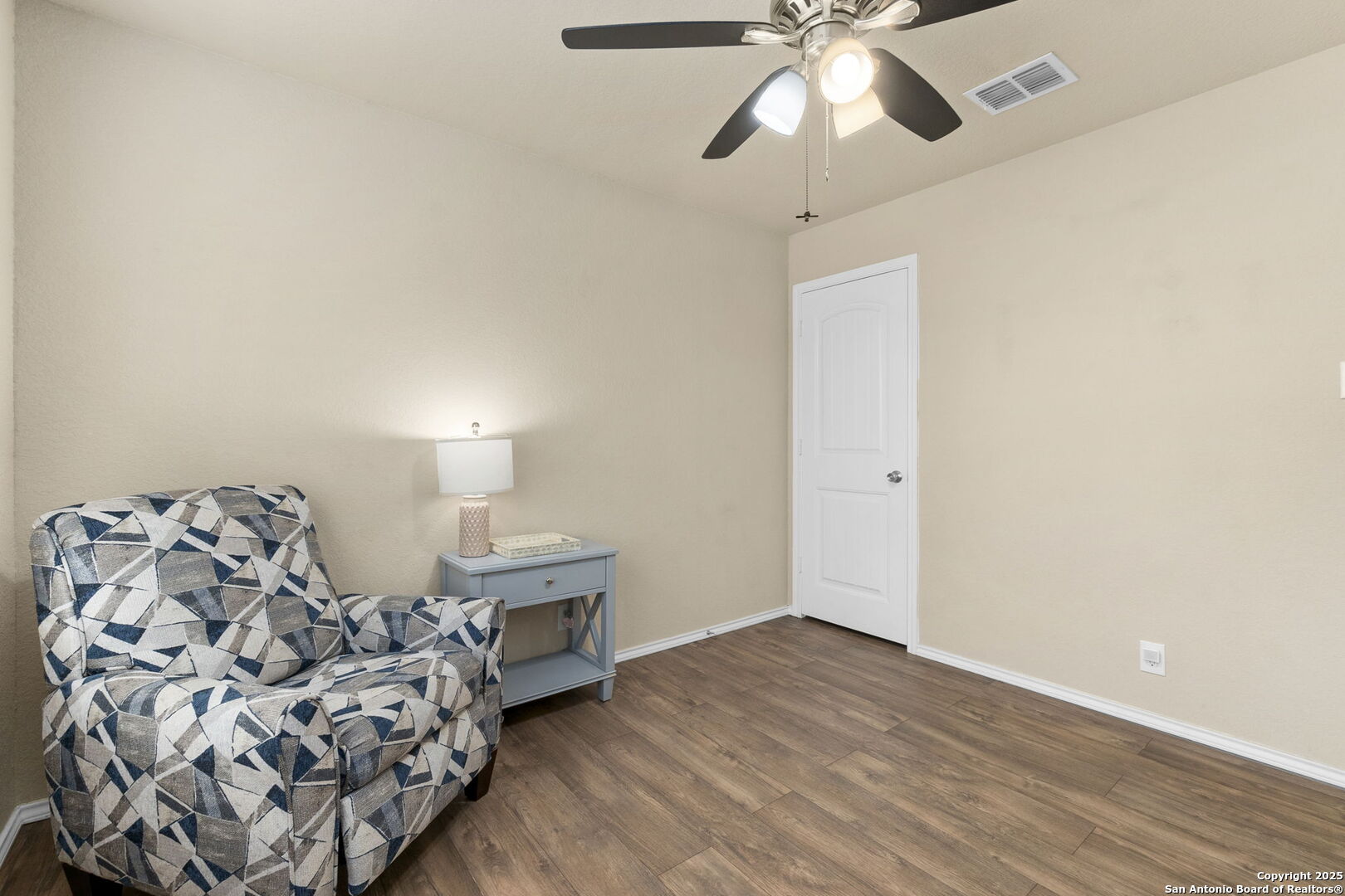 2607 Indian Forest