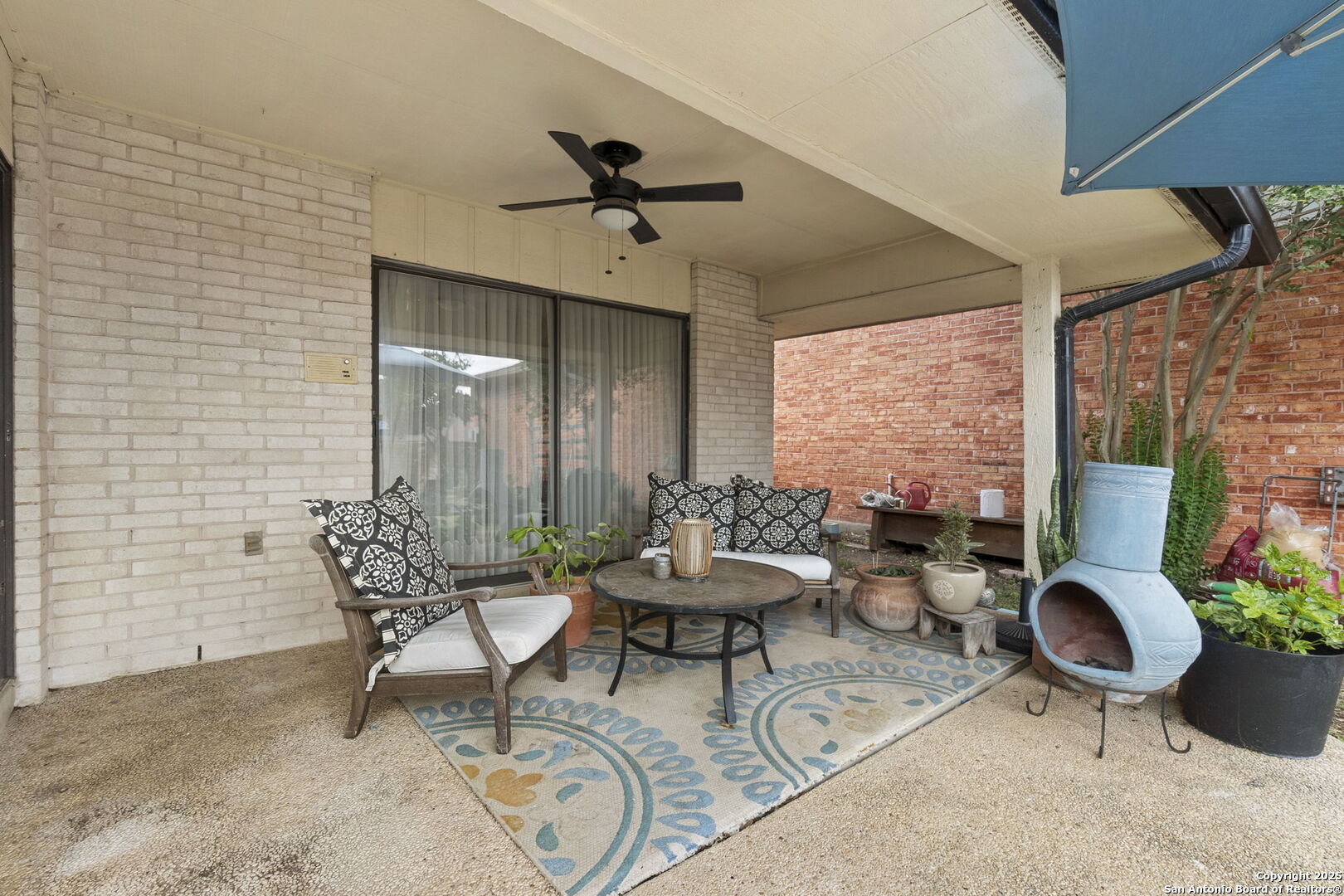 6210 Meadow Grove