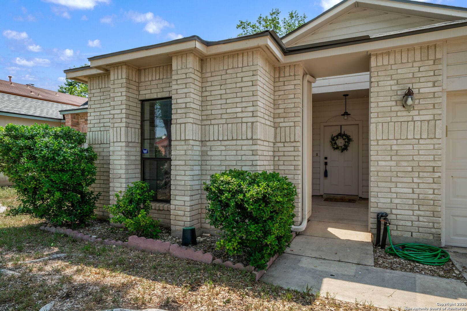 5810 Spring Green
